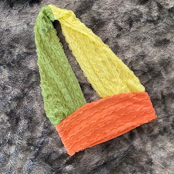 Color Queen Textured Twist Halter Top - Picture 2 of 8